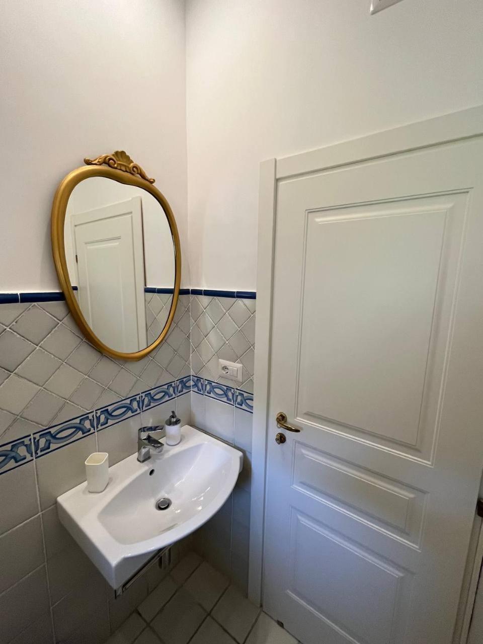 Antonelloapartments - La Farfalla Bianca Marciano Luaran gambar
